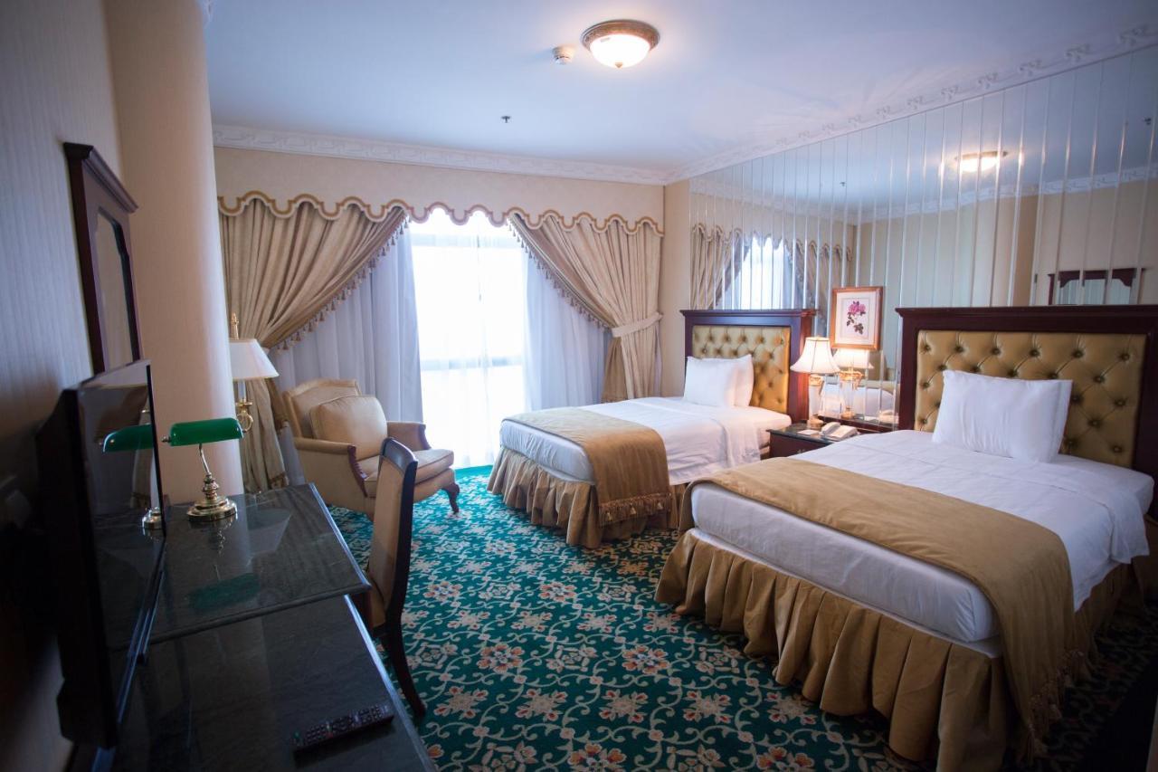 Habitat All Suites, Al Khobar Exterior foto A room at the hotel