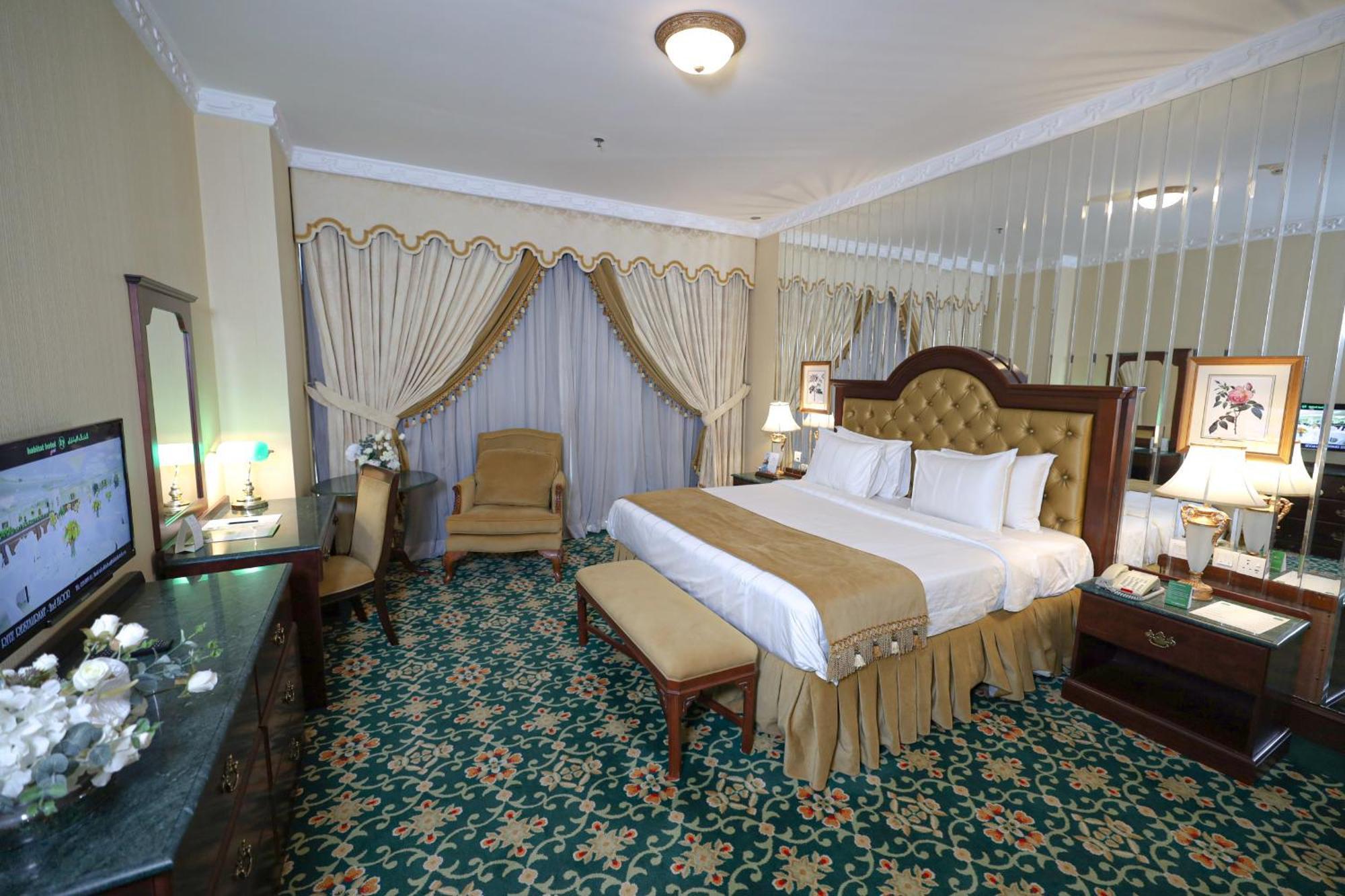 Habitat All Suites, Al Khobar Exterior foto A bedroom at the hotel